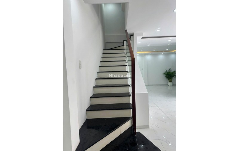 TÂN PHÚ – ÂU CƠ - 56M² - 3 TẦNG - HẺM 8M -| 6,5 TỶ