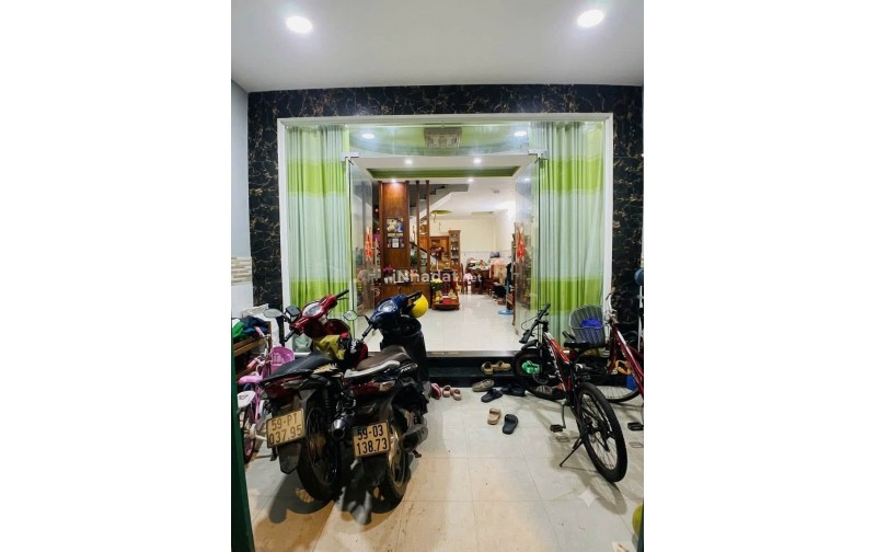 TÂN PHÚ- NGUYỄN HỮU TIẾN - 63M2 - 3 TẦNG - NGANG 5M - HẺM 5M OTO QUAY ĐẦU - NGAY ĐẠI HỌC CÔNG THƯƠNG - GIÁ 7.6 TỶ