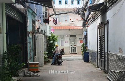 TÂN PHÚ- NGUYỄN HỮU TIẾN - 63M2 - 3 TẦNG - NGANG 5M - HẺM 5M OTO QUAY ĐẦU - NGAY ĐẠI HỌC CÔNG THƯƠNG - GIÁ 7.6 TỶ