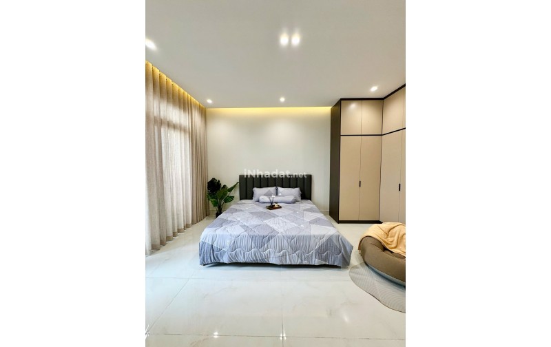 NHÀ MẶT TIỀN ĐÌNH QUỚI AN – ĐƯỜNG 12M, VỈA HÈ – GARA Ô TÔ – FULL NỘI THẤT – HẠ CÒN 8,78 TỶ