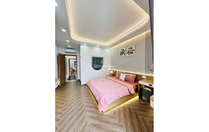 GIẢM 490 TRIỆU – NHÀ 6 TẦNG THANG MÁY NGAY CHỢ TRẦN THỊ CỜ – VỈA HÈ 4M – CHỈ 8,39 TỶ