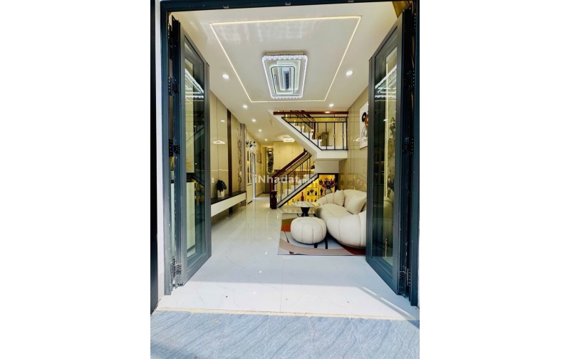 Bán Nhà Đẹp Âu Dương Lân Quận 8 – hẻm 4m  – 3 Tầng – Full Nội Thất