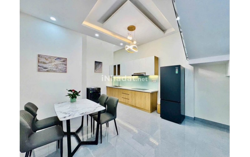 NHÀ MỚI 5 TẦNG FULL NỘI THẤT – NGANG 4,5M NỞ HẬU 11M – GIẢM 800 TRIỆU