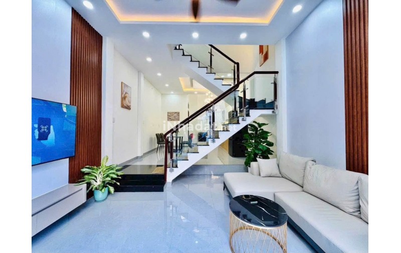 NHÀ MỚI 5 TẦNG FULL NỘI THẤT – NGANG 4,5M NỞ HẬU 11M – GIẢM 800 TRIỆU