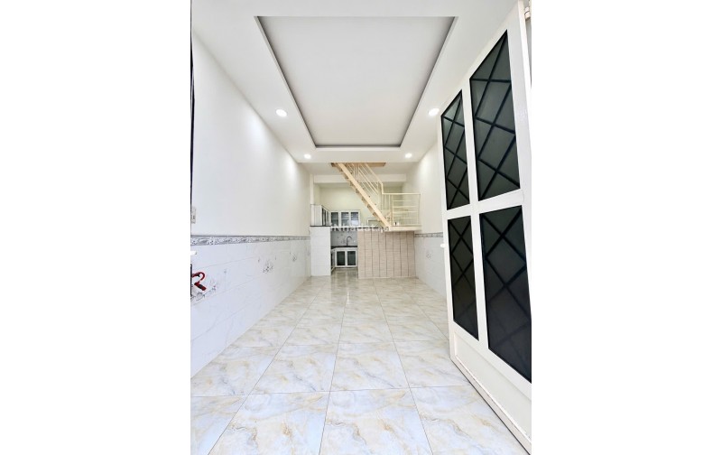 Nhà Đoàn Văn Bơ Quận 4- Hẻm 3,5 m-2 Tầng 2Pn - giá 3 tỷ