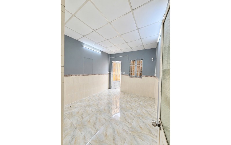 Nhà Đoàn Văn Bơ Quận 4- Hẻm 3,5 m-2 Tầng 2Pn - giá 3 tỷ