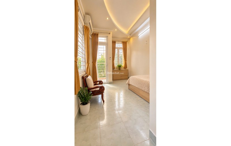Bán Nhà Bến Vân Đồn Quận 4 –  Gần Cầu Nguyễn Khoái –54m2- 3 Tầng, 4PN-6 Tỷ