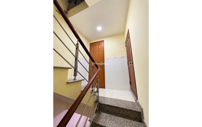 Bán Nhà Lô Nhì Đường Số trục Tân Vĩnh Quận 4 Cũ, 4 Tầng, 4 Phòng Ngủ, Giá 4,45 Tỷ